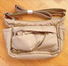 Item thumbnail for item 5b5cf890-0494-49b5-b59b-f75d2c69de16