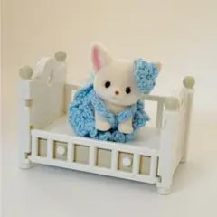 シルバニアファミリー　赤ちゃん　フリルリボンのドレスと髪飾り　水色