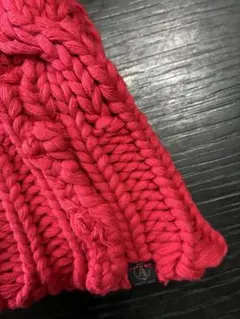 ケーブル編み ニット帽 ビーニー レッド