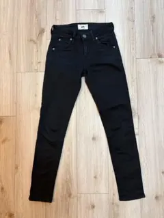 Lee ブラック スキニーデニム