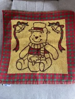 ディズニーランド　Disney プーさん　タオルハンカチ　クリスマス　チェック