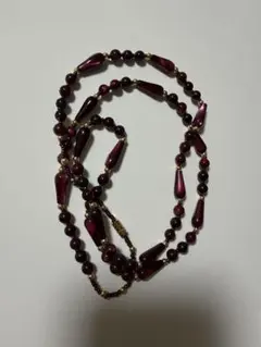 赤紫×ゴールドロングネックレス