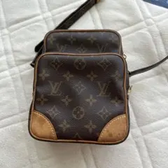 ルイヴィトンLOUIS VUITTONアマゾン ダヌーブ