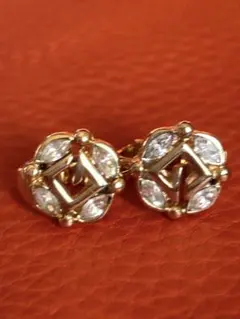 ジバンシー GIVENCHY イヤリング ゴールドカラー Gロゴ ヴィンテージ