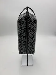 極美品 バーバリー ソニー ボディバッグ TBモノグラム ナイロン ブラック 極美品 バーバリー ソニー ボディバッグ TBモノグラム ナイロン