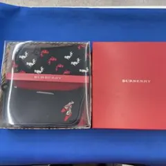 未使用　バーバリー　ポーチ　ハンカチ　ギフトセット