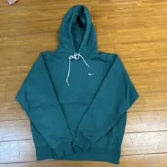 2026年最新】ナイキパーカー 緑の人気アイテム - メルカリ