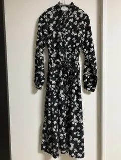 ⭐︎美品⭐︎花柄ワンピース　シャツ　ロング丈　レトロ