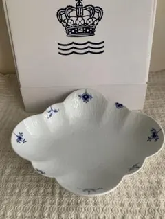 ロイヤルコペンハーゲン ブルーパルメッテ ブロッサム フラワーボウル 26cmのサムネイル