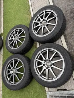 215/60r17 スタッドレス VRX2 カローラクロス等 ※商品説明確認 - メルカリ