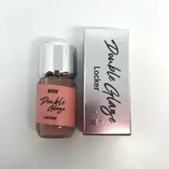MERZY ダブルグレイズロッカー　01 Bare Me リップグロスのサムネイル
