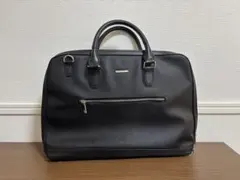 黒いビジネスバッグ 合成皮革