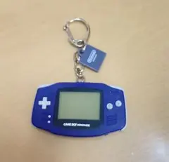 ニンテンドーミュージアム　ゲームボーイアドバンス　キーホルダー