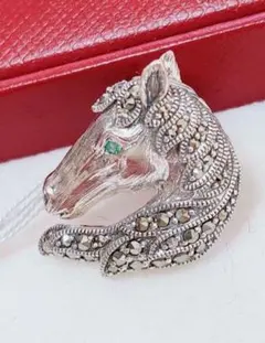 完売品】ジブリ美術館限定オリジナル 錫製バングル ハク竜 - メルカリ