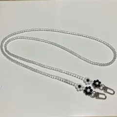 3COINS スリーコインズ　スマホショルダーストラップ