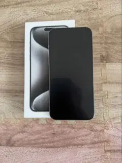 iPhone 15promax 256GB ホワイトチタニウム