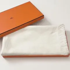 HERMES/エルメス　大判 ストール 　ニューリブリス　カシミヤ＆シルク　現行のサムネイル