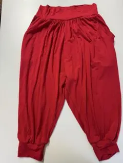 NaDoo レッド サルエルパンツ 新品タグ付き ヨガ ピラティス