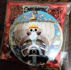 ワンピース　輩缶バッジ　サバイバルの海　メリー号