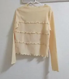 BEAMS フリル 長袖 カットソー イエローのサムネイル