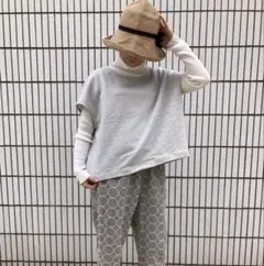 ROUND MOUNTAIN French sleeves pullover