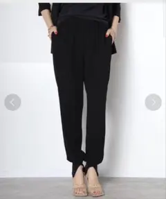 美品⭐︎Col Pierrot ジョーゼットスソリブパンツ　黒　サイズ36のサムネイル