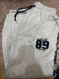 Item thumbnail for item 712d340c-b403-456b-99e1-e1172ccf547c