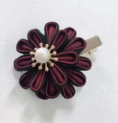 NO.98つまみ細工[ヘアクリップ]ブロード生地 コットンパール