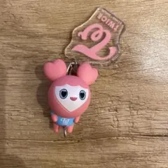 TWICE モモ　カプセルトイ　モブリー