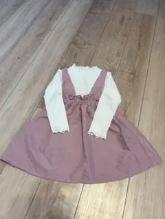 110センチ　フリル付き長袖ピンクワンピース