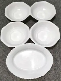 美品ヤマザキ春のパンまつり フランス製アルコパル ビンテージ 白い食器 5点のサムネイル