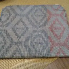 ハンドメイド　幾何学模様 マルチケース