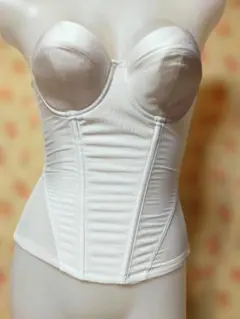 じ*ぷ様 ★WACOL BRIDAL　ワコール　ブライダルビスチェ　E65　【美