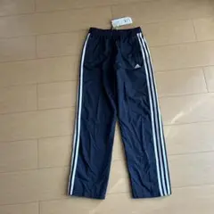 新品未使用タグ付きアディダスパンツ長ズボン