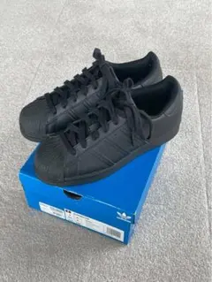 【美品・未使用】アディダス　スーパースター EG4957 コアブラック