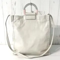 ear PAPILLONNER 樹脂ハンドル トートバッグ 2way アイボリー