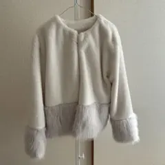 セール　しまむら　ホワイト フェイクファージャケット ファー付き　M