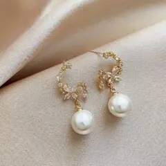 ピアス　淡水パール　キラキラ　フラワー　韓国風
