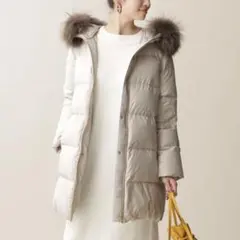 ナノユニバース×西川ダウン サージロングダウン フードラクーンファー アイボリー