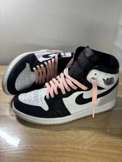 【美品】AJ1 High OG Bleached Coral 27のサムネイル