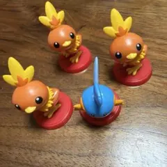 チョコエッグ　ポケモンフィギュア 4体セット　アチャモ　ミズゴロウ