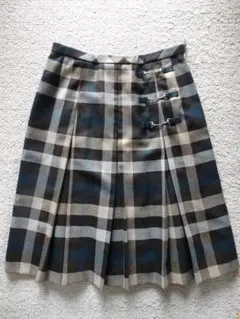 レリアン　ウールスカート