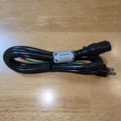 電源ケーブル　TDKフェライトコア付