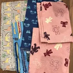はぎれ5枚セット　動物柄・車柄の綿生地セット