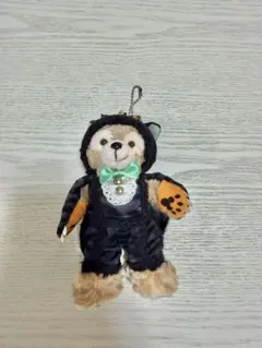 2014年「ダッフィーのハロウィーン」黒猫 ダッフィー ぬいぐるみチャームバッチ