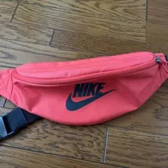 Item thumbnail for item c310efb3-42d3-4538-a544-0a447f0b85b8