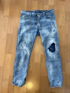 DSQUARED2 ダメージ加工 スキニーデニム
