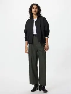 UNIQLO タックワイドパンツ ダークグリーン S