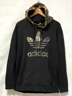 adidas originals パーカー