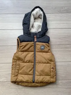 フード付きダウンベスト ブラウンブラック